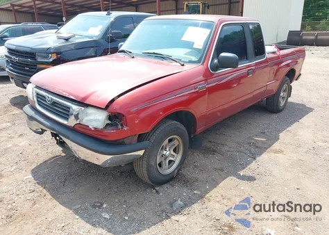 1998 Mazda B4000 Se z USA, uszkodzony, nr VIN 4F4YR16X0WTM29365